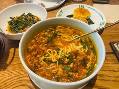 -一坐一忘云南菜(嘉里中心店)