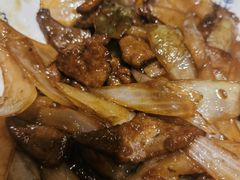-同合居·非遗东北菜(红博会展店)