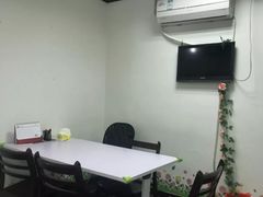 -新世界教育iVEE·英语日语西语(金桥校区)