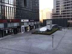 -40+精酿啤酒俱乐部(国投财富广场店)