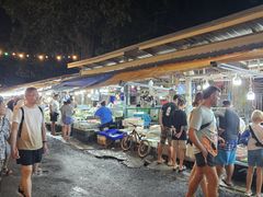-拉威海鲜市场