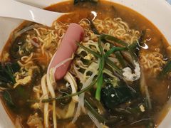 康师傅香辣牛肉方便面-北大家园食堂