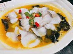 油泼酸辣鱼柳-柒园·三十年创意杭帮菜(龙湖滨江天街店)