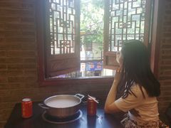 靠窗位-吉友粥底火锅(方斜路店)