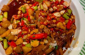 Old Nanchang Soybean Braised Chicken Feet