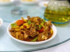 红烧鸡-天乐农家鱼头王(天目湖店)