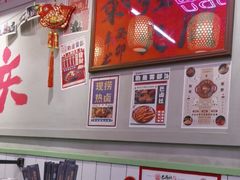 -巴卤社老火锅(财富店)