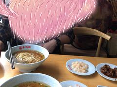 -朱鸿兴面馆(镇湖店)