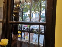 -良友书坊(安徽路店)