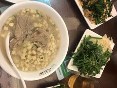 优质羊肉泡馍-同胜祥清真新豫菜(杜岭街店)