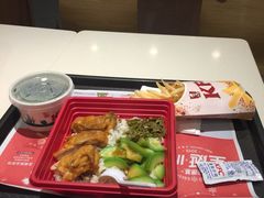 -肯德基(盘龙奥莱店)