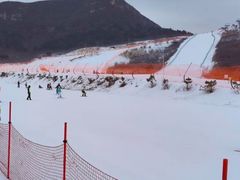 -玉龙湾滑雪场