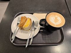 -星巴克(日月光店)