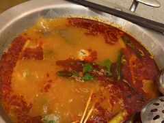 -黔哆哆地摊酸汤火锅(清湖店)