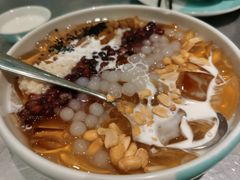 -姚姚酸菜鱼·金戈戈香港豉油鸡(喜荟城联名店)
