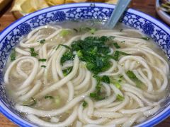 -东大桥小国抻面烧烤(长通路店)