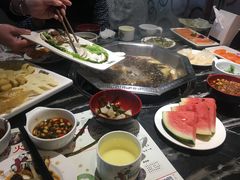 -何鲜菇火锅(大营盘店)