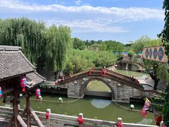 -雪山彩虹谷景区