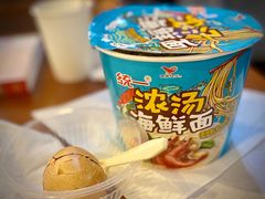 -骏佳雷克萨斯汽车销售服务中心-停车场