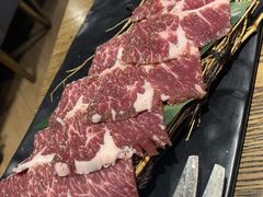 -鑫釜山海鲜烧烤(鑫丰国际店)