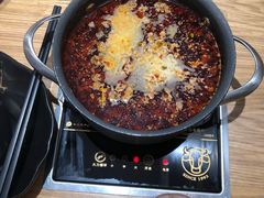 -爱伲PLUS·牛肉海鲜自助火锅(融创店)