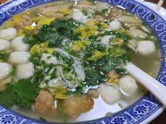 汉中全家福-汉思肴 热面皮(虬江路店)