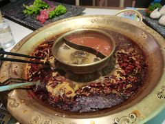 -哥老官重庆美蛙鱼头(宝山龙湖店)