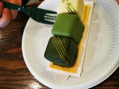 -星巴克臻选(盐城金鹰聚龙湖店)