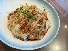 -川流不息·地道川菜·小龙虾(松东路店)