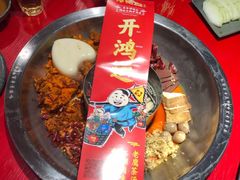 -谭鸭血老火锅(漳州路店)