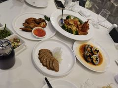 -万龙洲海鲜(大兴绿地缤纷城店)