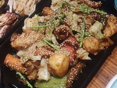 -八月美食小馆(银泰城总店)