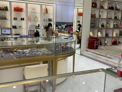 -奢物·巴黎站奢侈品回收寄售