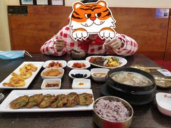 -釜山豚骨汤饭(芝罘万达广场店)