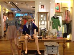 -hotwind热风(世纪东方广场店)