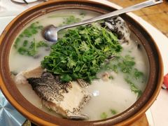 砂锅有机鱼头汤-千岛湖鱼味馆(十字街总店)