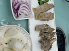 -伊源鼎盛餐饮服务有限公司