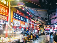 -八一路好吃街(雨田商务大厦店)
