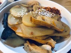 -二孃鸡爪爪(东风路总店)