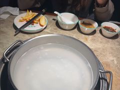 -淘米捞·米汤脆鲩鱼火锅(福田皇岗店)
