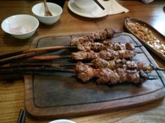 -阿里家·新疆烤肉酒場 by MIG