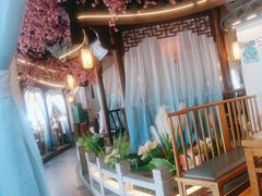 -荷塘秋月·本帮江浙菜(国权路店)