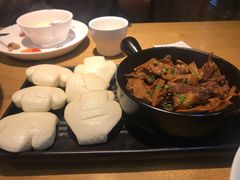高山笋干烧肉-杭百味·大众精选杭帮菜(西湖音乐喷泉店)