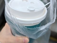 -全家便利店(莲花池东路店)