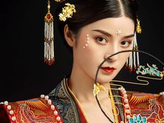 -粤港芭莎美容美发化妆学校