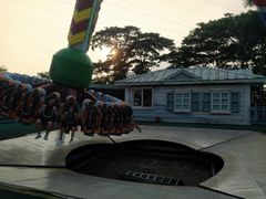 -大信·云顶星河游乐王国