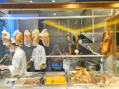 面包甜点陈列柜-潮州府·潮菜·砂锅粥(徐家汇店)