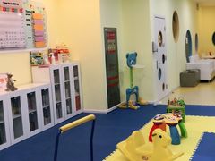 -KidsHome毅英宝贝家早教托育中心
