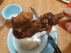 -茸梅路右拐龙虾-农家菜(松江店)