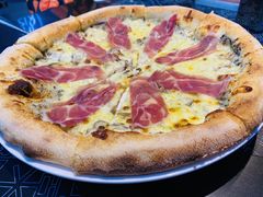 黑松露帕尔玛火腿披萨-TIAGO HOME KITCHEN(朝阳大悦城店)